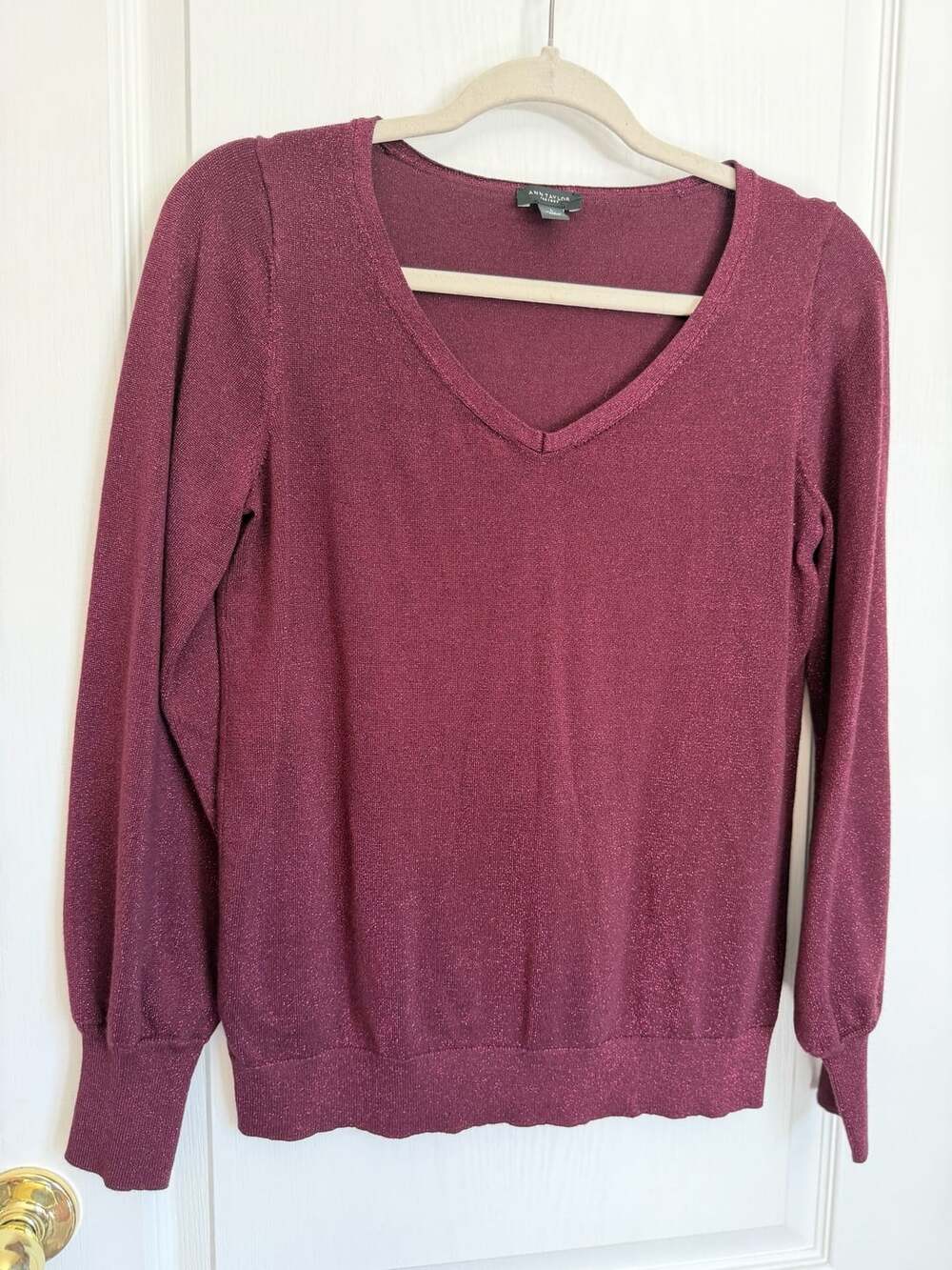 Ann Taylor Factory Burgundy Metallic V-Neck Long Sleeve Knit Sweater